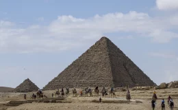 Mısır’daki Keops Piramidi Geçen Yıl 14,9 Milyon Turist Tarafından Ziyaret Edildi