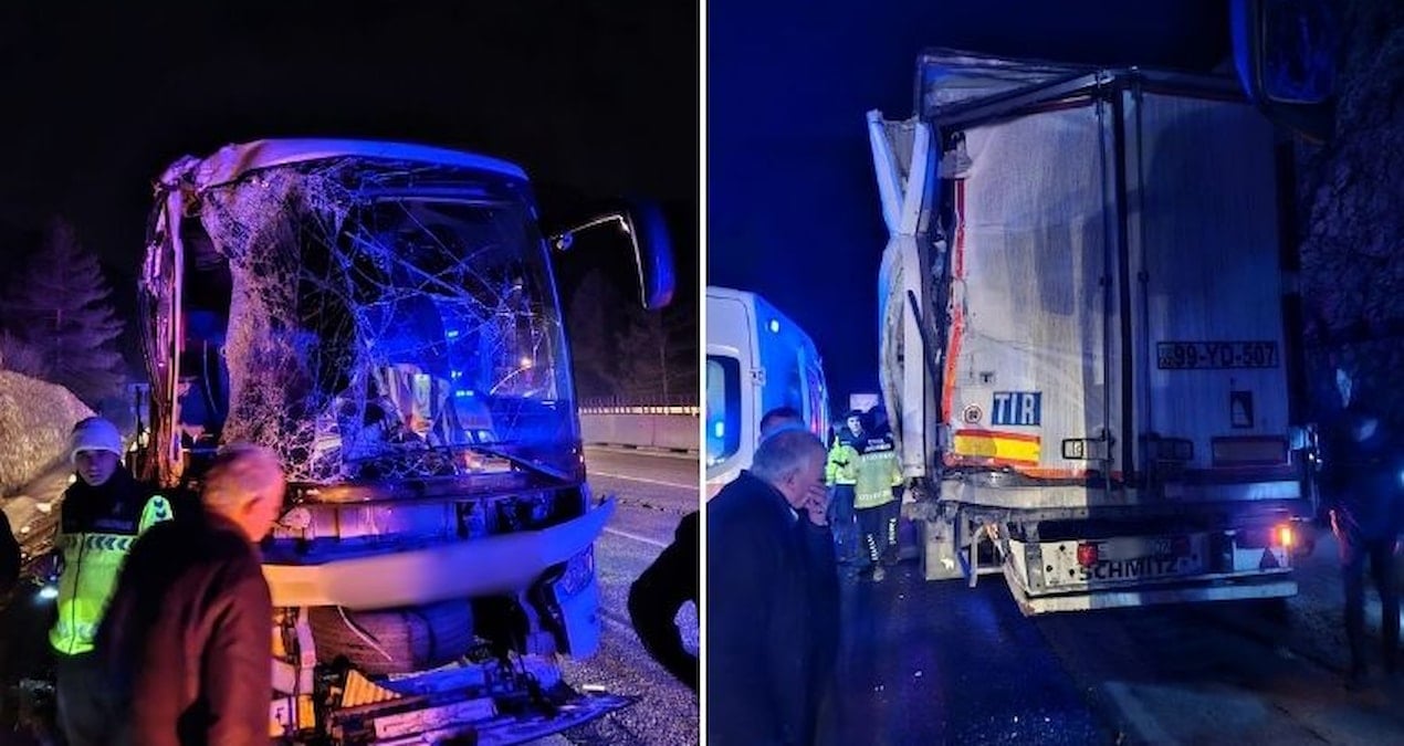 Mersin’de kaza! Yolcu otobüsü tıra çarptı, 10 kişi yaralandı
